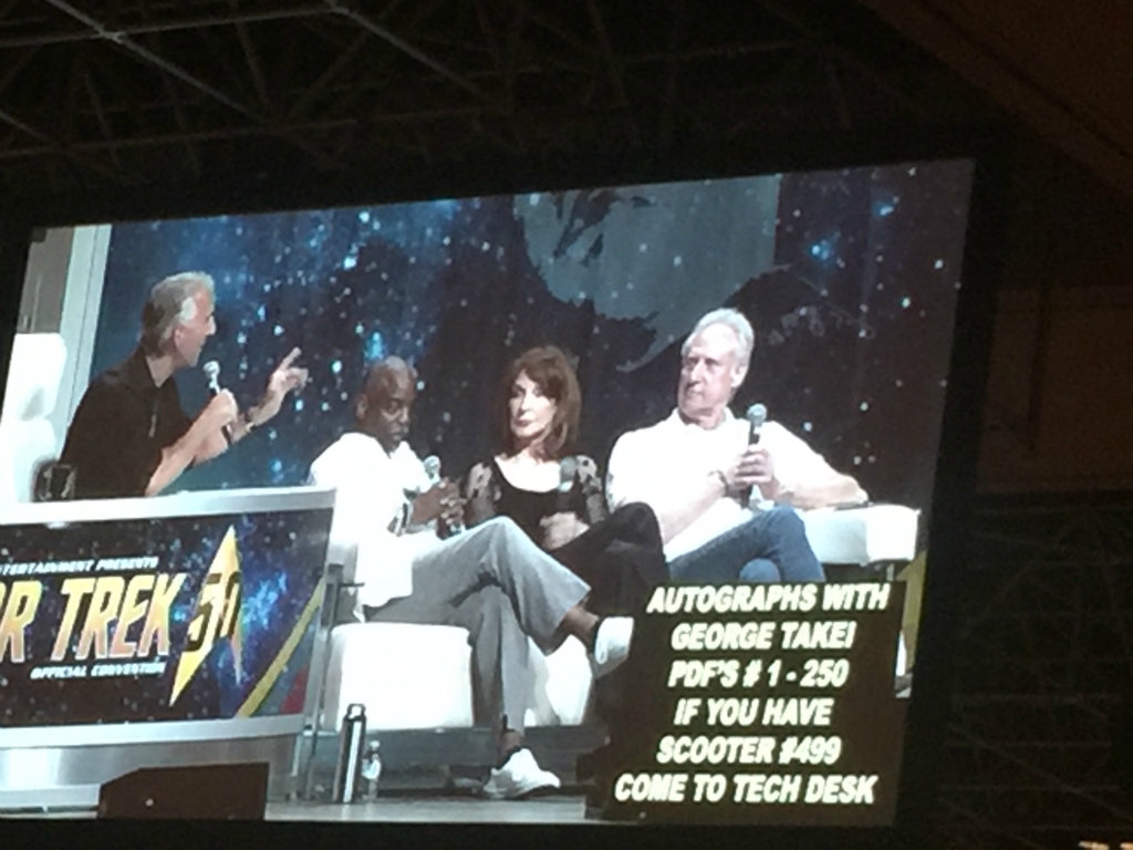 Levar Burton (Geordie), Marina Sirtis (Troi), Brent Spiner (Data)